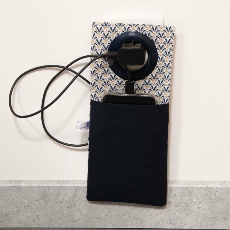 Étui chargeur « Jet d’eau bleu »