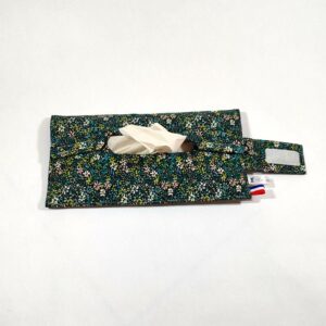 Etui mouchoirs ouvert à plat motif champêtre