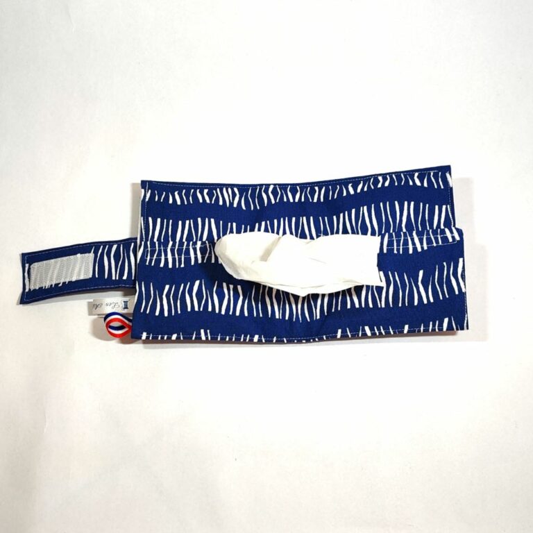 Étui mouchoirs « Lignes bleues »