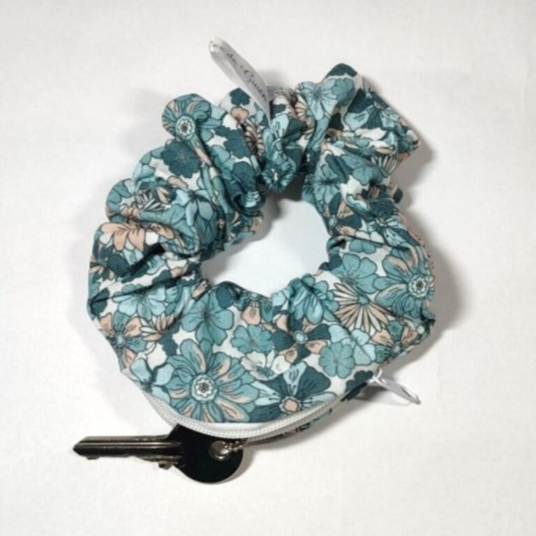 Chouchou zippé « Fleurs bleues Lia »