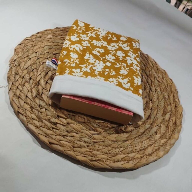 Pochette livre Broché « Fleur négative jaune » Coton BIO